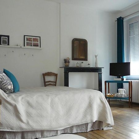 La Pie Grieche Bed and Breakfast Lucquy Εξωτερικό φωτογραφία
